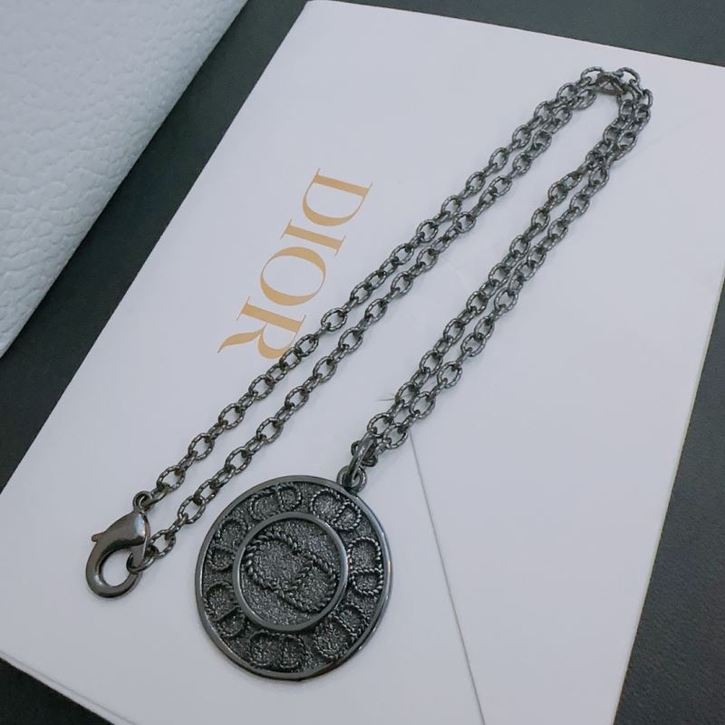 chr1st1an D10r necklaces